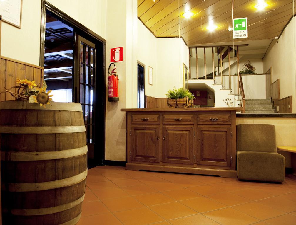 Hotel La Rosa Teglio Exterior photo